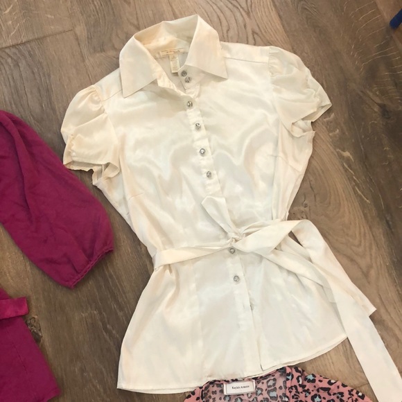 BUNDLE OF 4 BLOUSES/TOPS LOT. - Picture 3 of 5